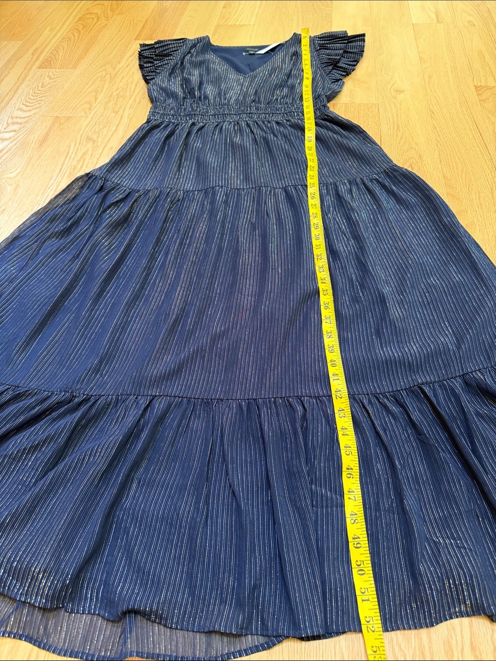 New! Ann Taylor SZ 10, navy shimmery pleated cap sleeve dress. - Picture 10 of 11